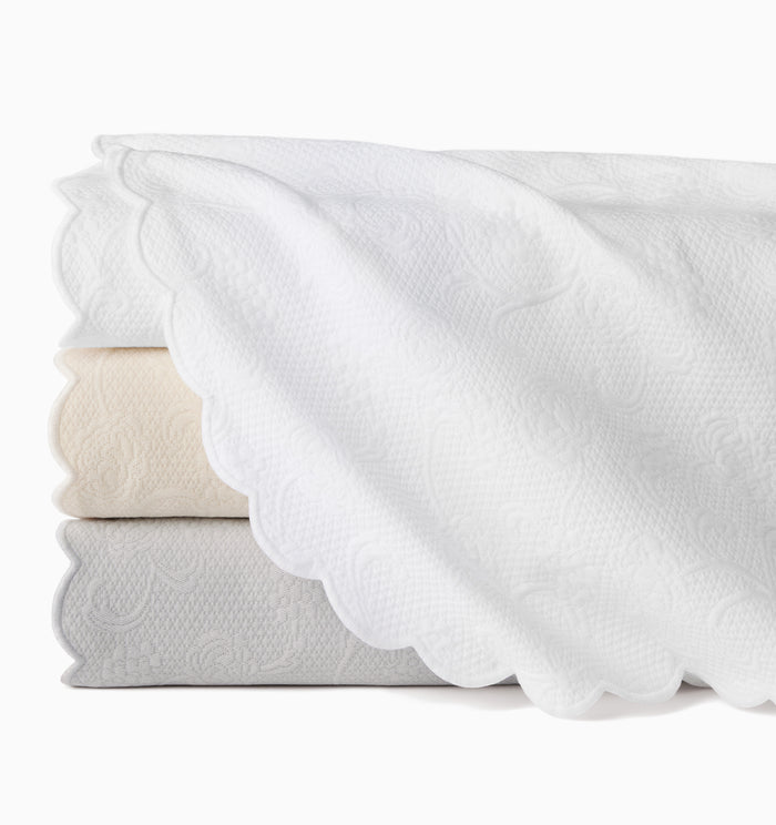 Alice Coverlet
