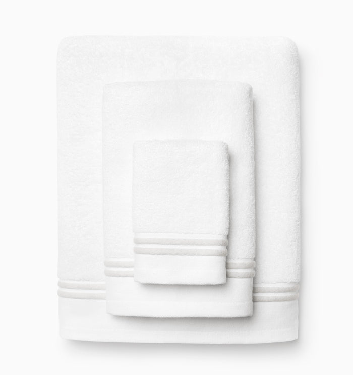 Aura Nuova White & Lunar Bundle (Save 10%)