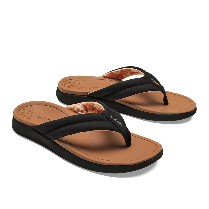 Cobian Darby Black 3 Quarter View #color_black