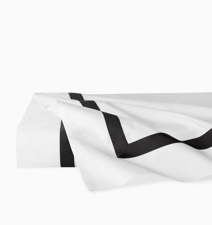 WHITE/BLACK / KING