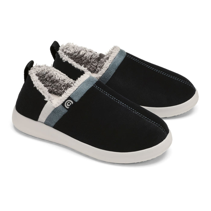 A pair of black slip-on slippers with a gray faux-fur collar, a light blue-gray stripe, and a white sole, shown on a white background. #color_black