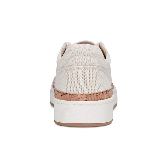 Knight Round Toe Lace-up Casual Sneakers