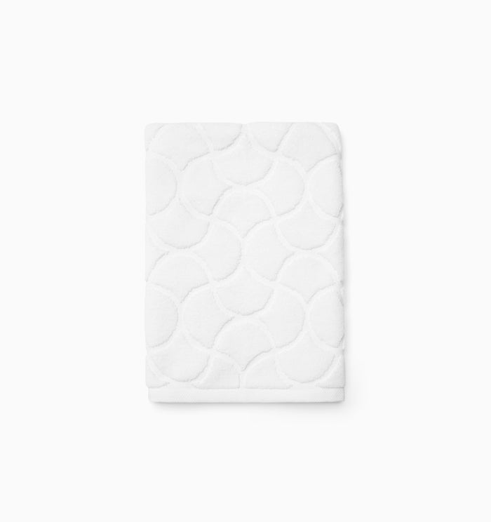 Oasi white hand towel folded