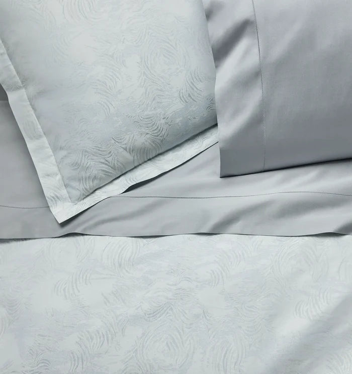 Rifelesso lunar duvet cover & sham paied with Giotto slate pillowcase and flat sheet