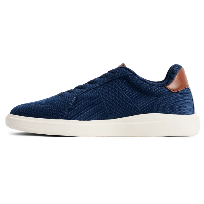 The Drift in Cobalt knit medial view