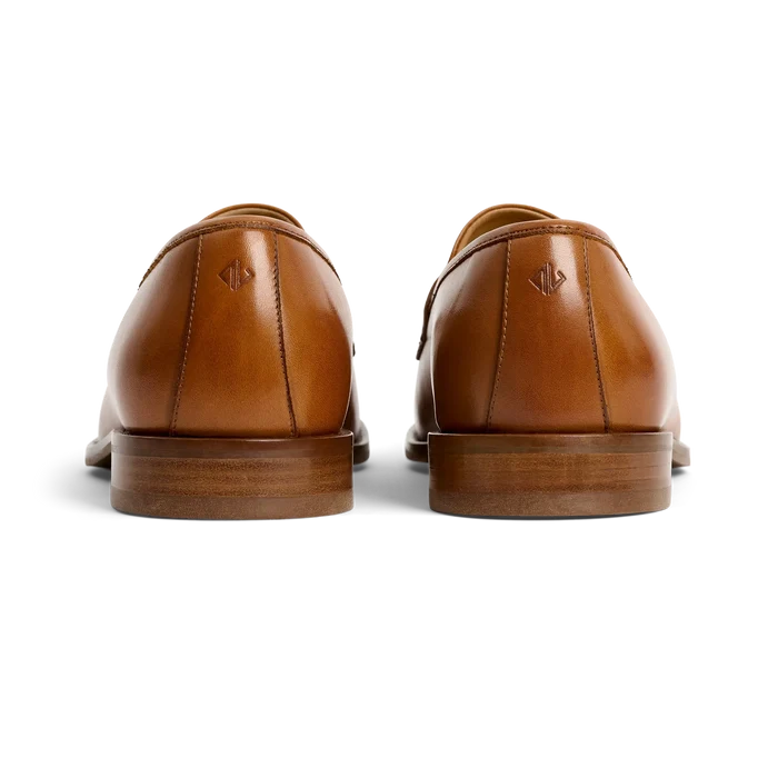 The Duke in Honey tan full-grain leather Heel View