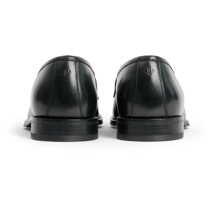 The Duke in Obsidian black full-grain leather Back Heel View
