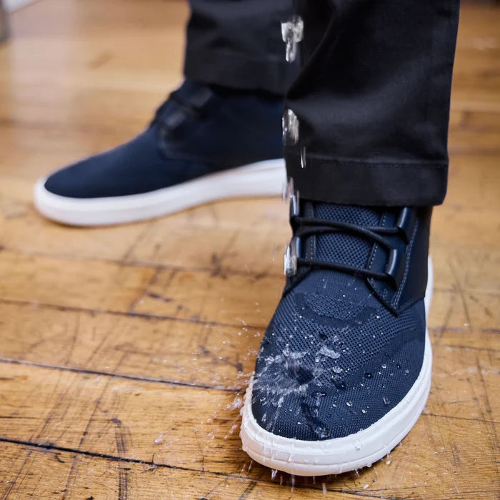 The Element in cobalt knit water-repellent
