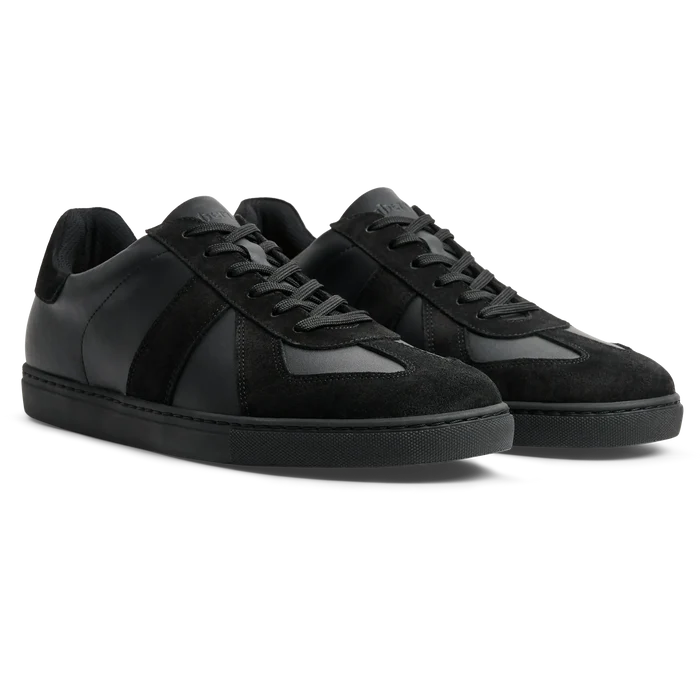 The GAT in Obsidian full grain leather & suede 3/4 view