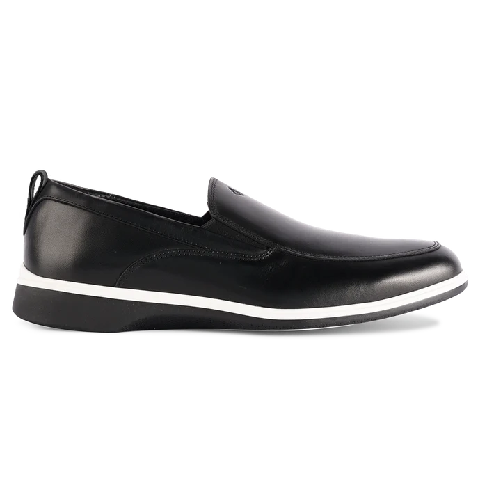 The Slip-On in Onyx by Amberjack - Lateral View