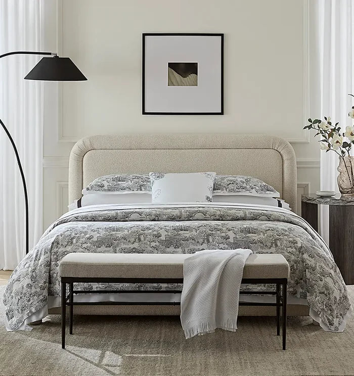 Viaterra white/black bed straight on